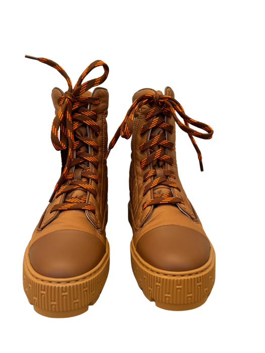 Boots Hermes