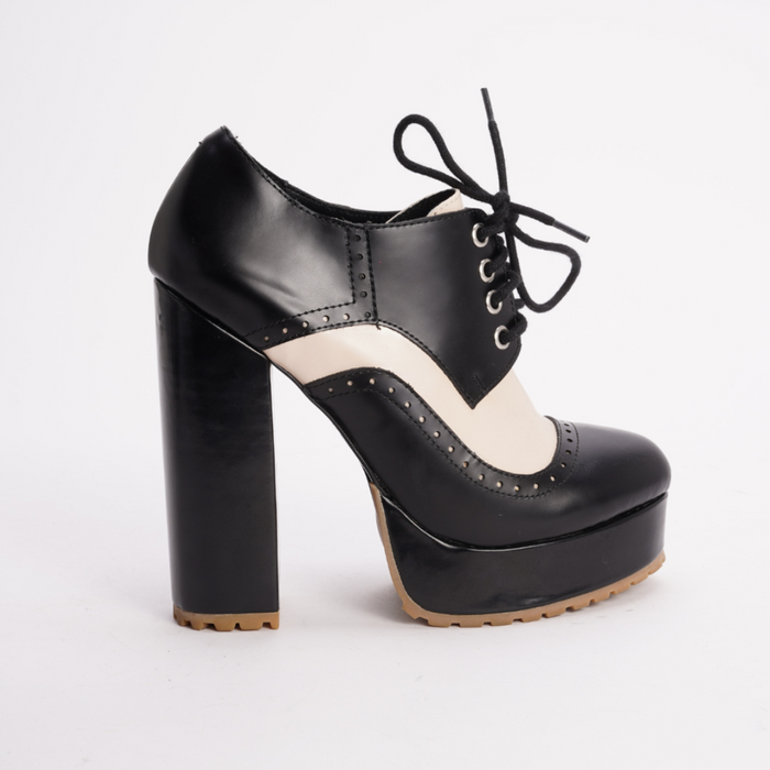 Chaussures Jeffrey Campbell Richelieu 38