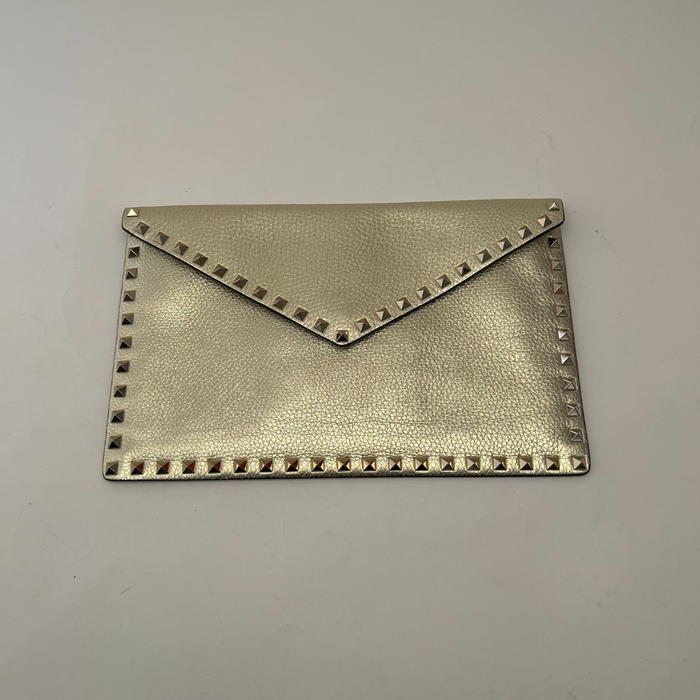 Pochette Valentino dorée