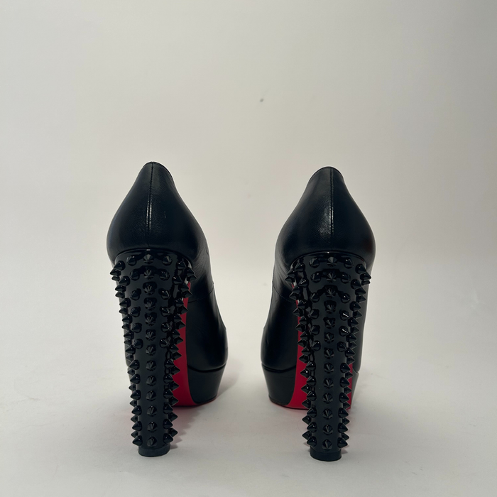 Escarpins Louboutin Taclou 39.5