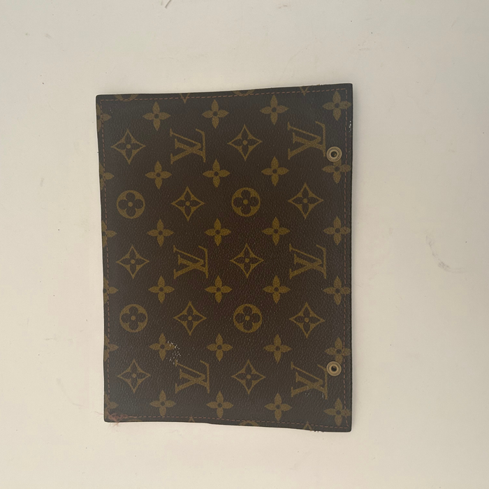 Pochette Louis Vuitton Monogramme