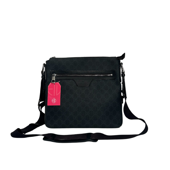 Gucci Supreme GG Shoulder Bag