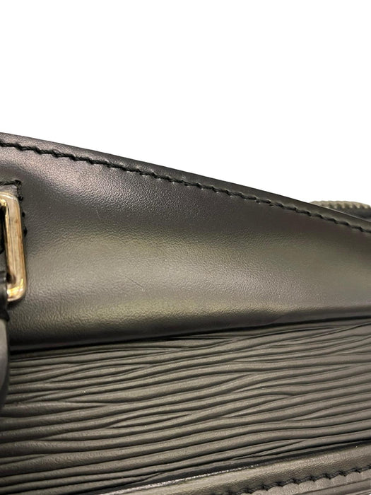 LV RIVIERA BLACK EPI PRW PRE-LOVED